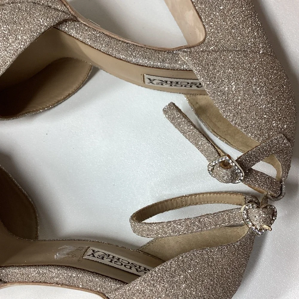 Badgley Mischka Jayda Ankle Strap Platform Pumps - Picture 12 of 15